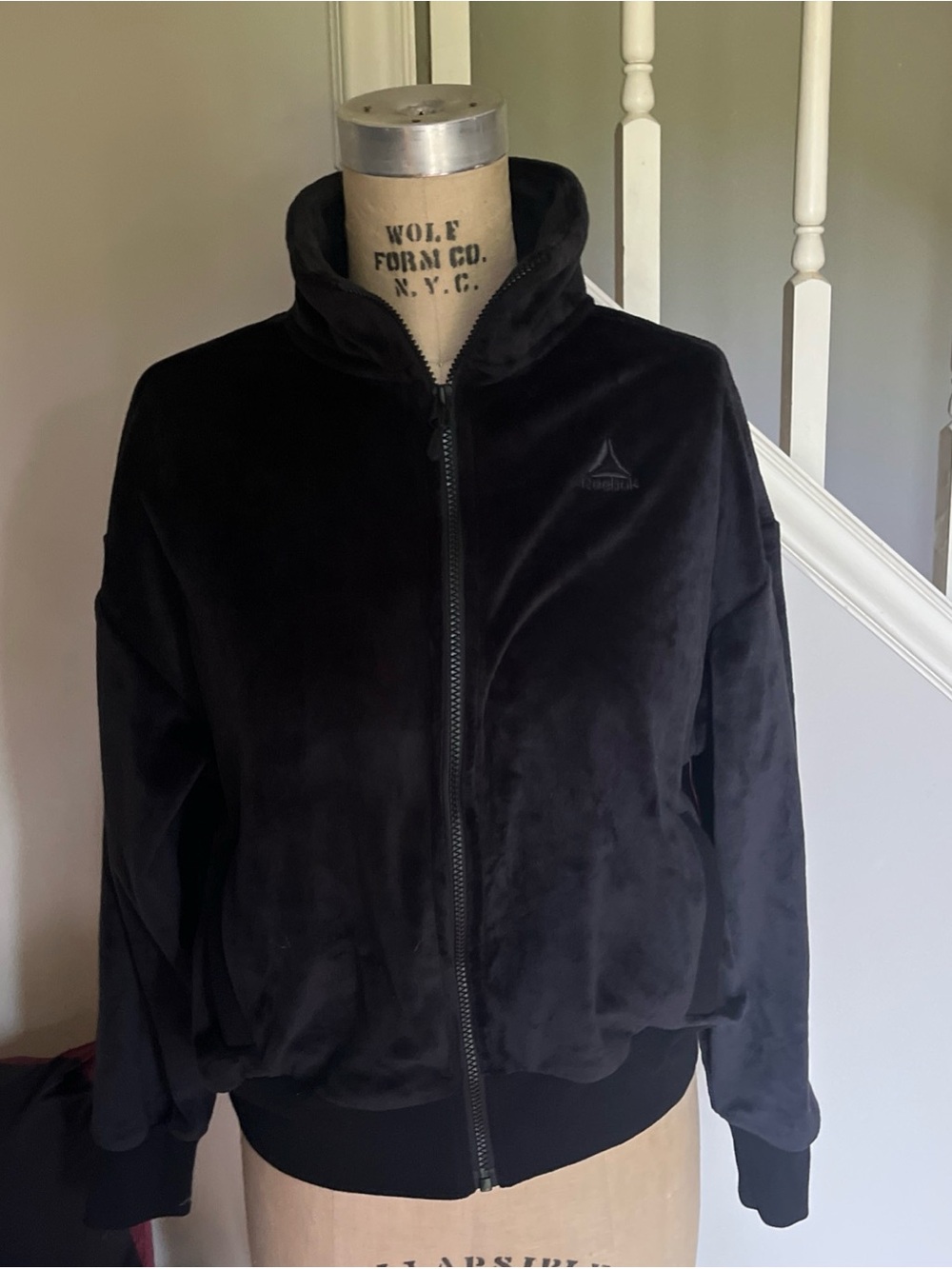 NWT Reebok velour black jacket Small
